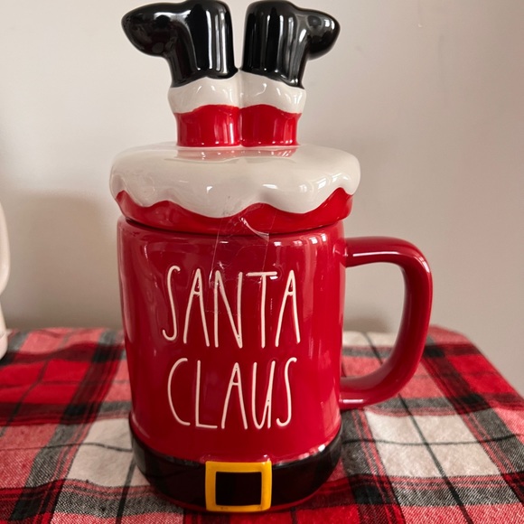 Rae Dunn Santa Claus Topper Mug 🎅🏻 - Picture 1 of 1